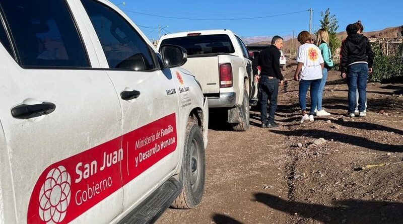 El Gobierno de San Juan asiste a las familias afectadas por los incendios en el Departamento Pocito