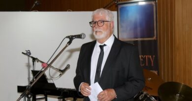 Exposición “Yo Caricare” de Hugo Vinzio Rosselot para disfrutar en Familia en San Juan