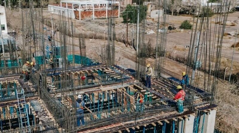 Continúa la construcción del Instituto Odontológico de San Juan