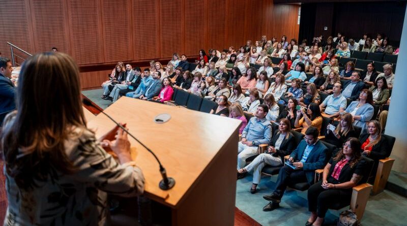 Deben retirar los Certificados de Formación a docentes de San Juan