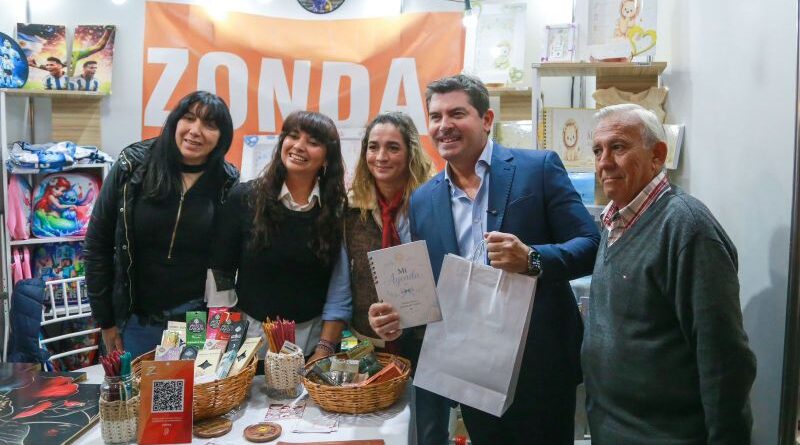 Se inauguró la XXXI edición de la Feria Internacional de las Artesanías en San Juan