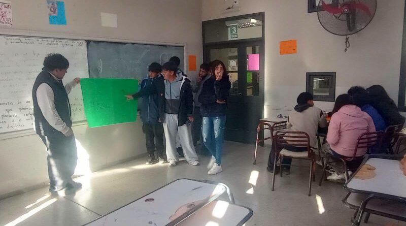 Se fortalecen los espacios de respeto, diálogo y convivencia en las escuelas del Departamento Iglesia