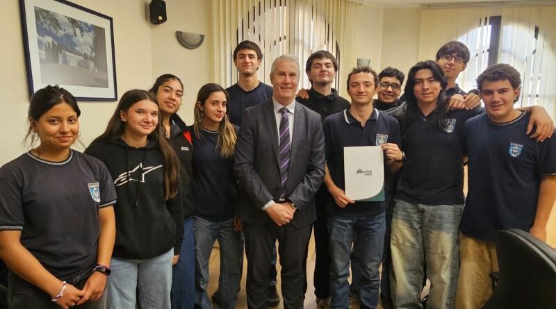 El EPRE San Juan acompaña la participación del IPU de la UNSJ de la EIDFS en la Competencia Nacional “Desafío ECO YPF 2026”