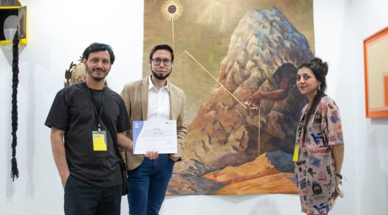 La obra «Entre abismos y barrancos» del artista de Jujuy, Gabriel Alarcón se suma al patrimonio artístico del MPBAFR de San Juan